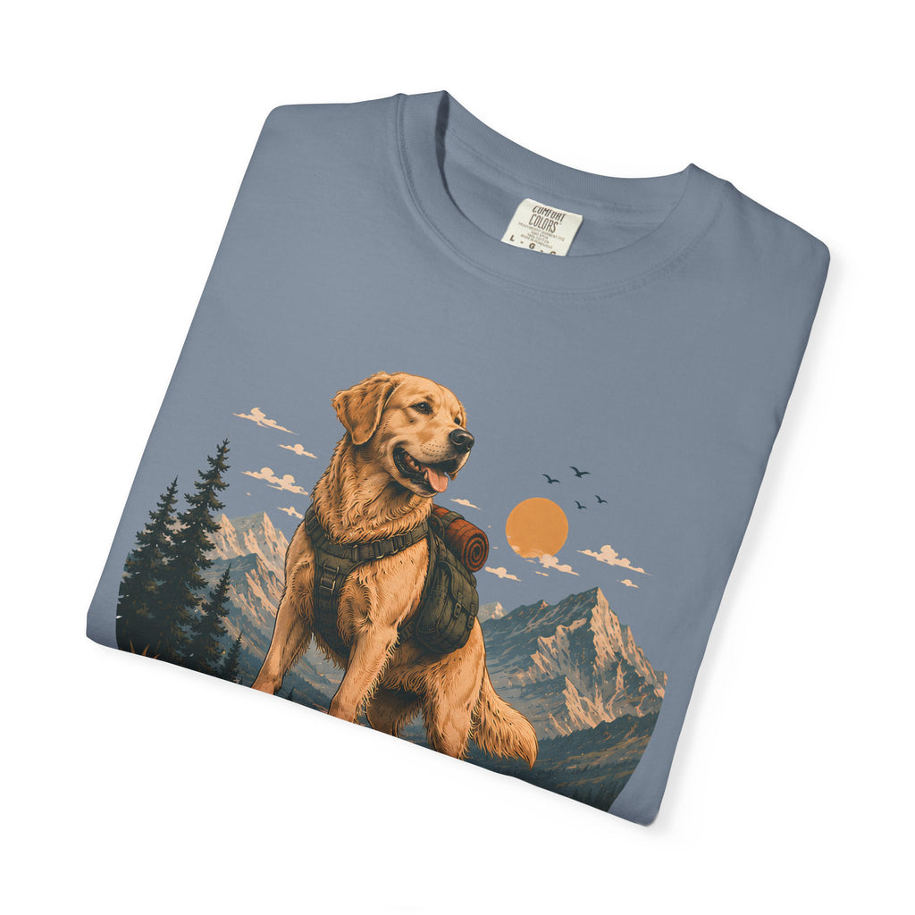 Golden Retriever Mountain Adventure T-Shirt