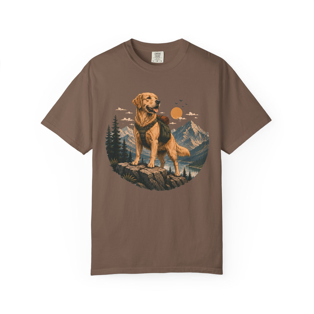 Golden Retriever Mountain Adventure T-Shirt
