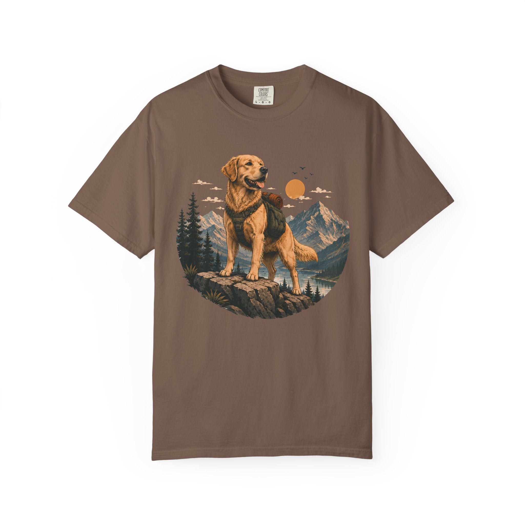 Golden Retriever Mountain Adventure T-Shirt