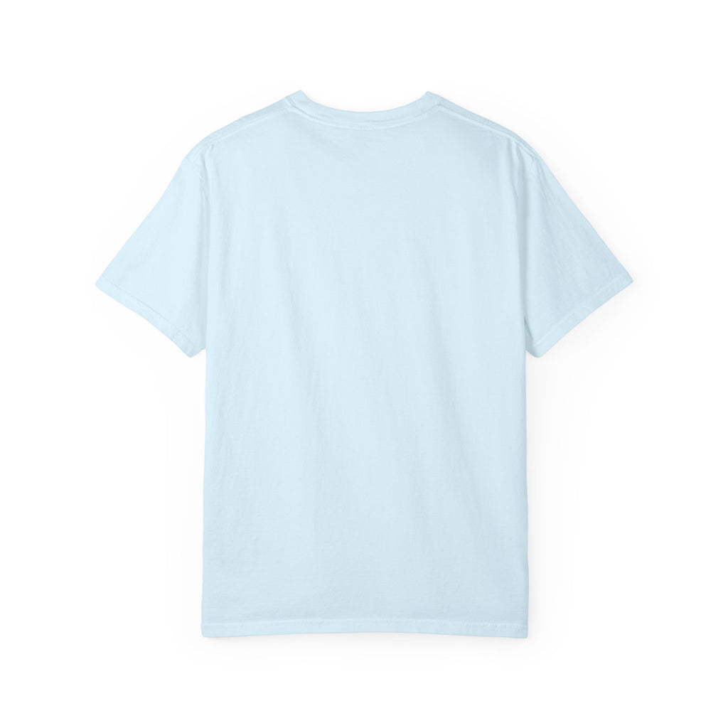 Golden Retriever Mountain Adventure T-Shirt
