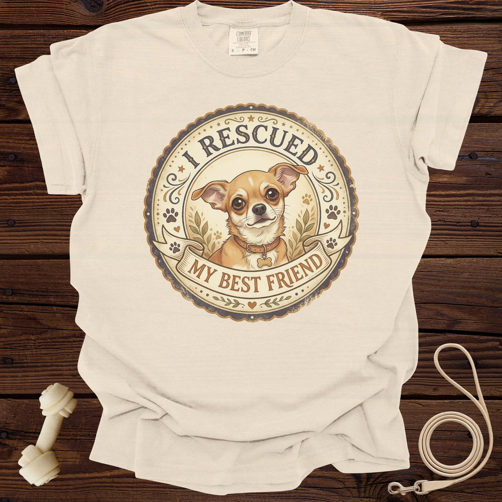 T-shirt with a chihuahua and text "I RESCUED MY BEST FRIEND".