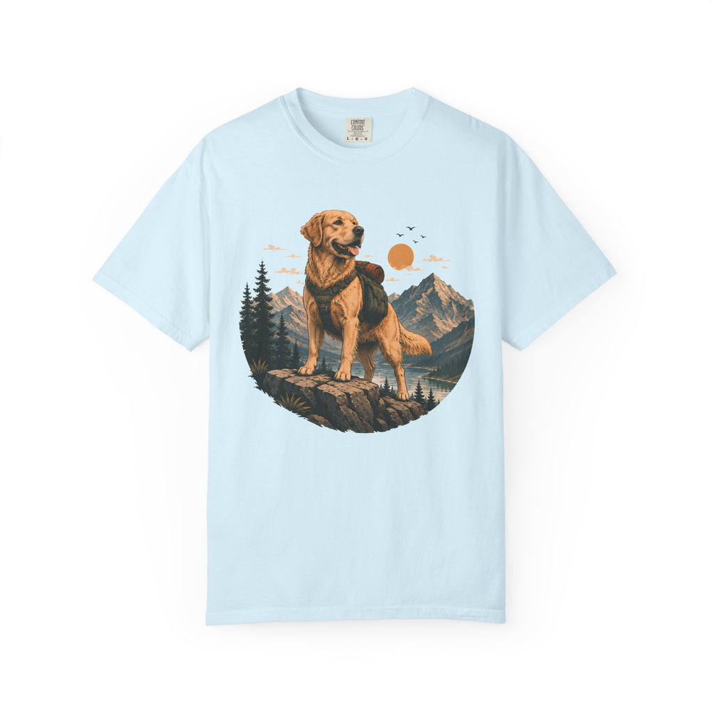 Golden Retriever Mountain Adventure T-Shirt