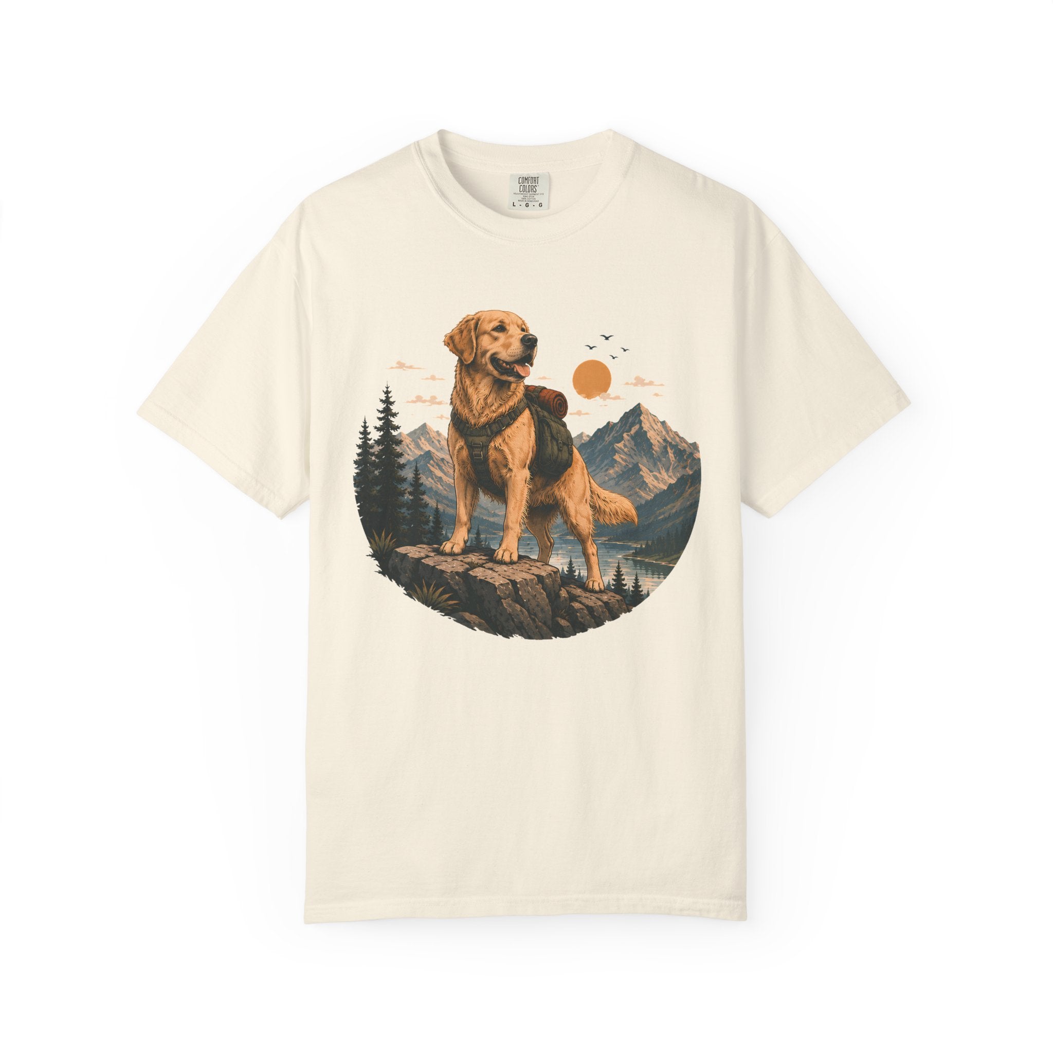 Golden Retriever Mountain Adventure T-Shirt